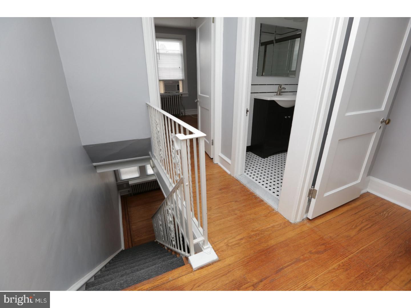 ROXBOROUGH - Residential