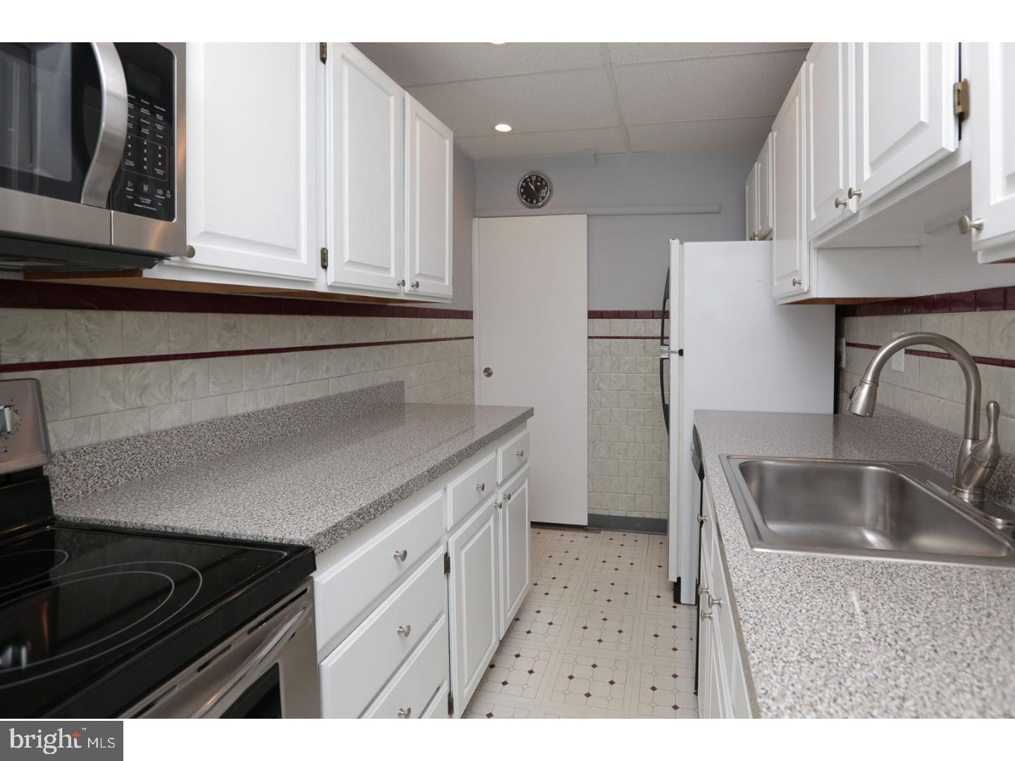 ROXBOROUGH - Residential