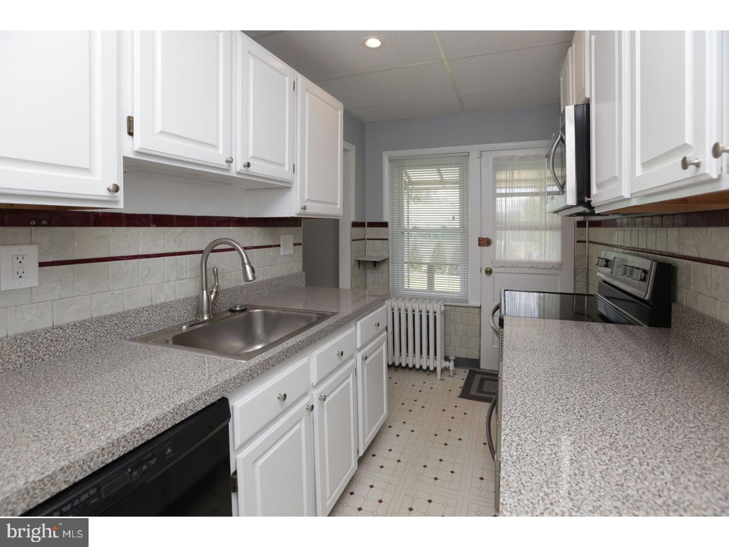 ROXBOROUGH - Residential