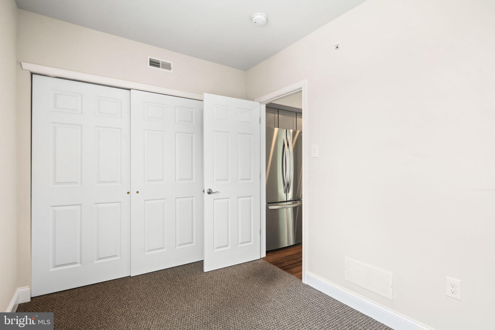 FAIRMOUNT - Residential Lease