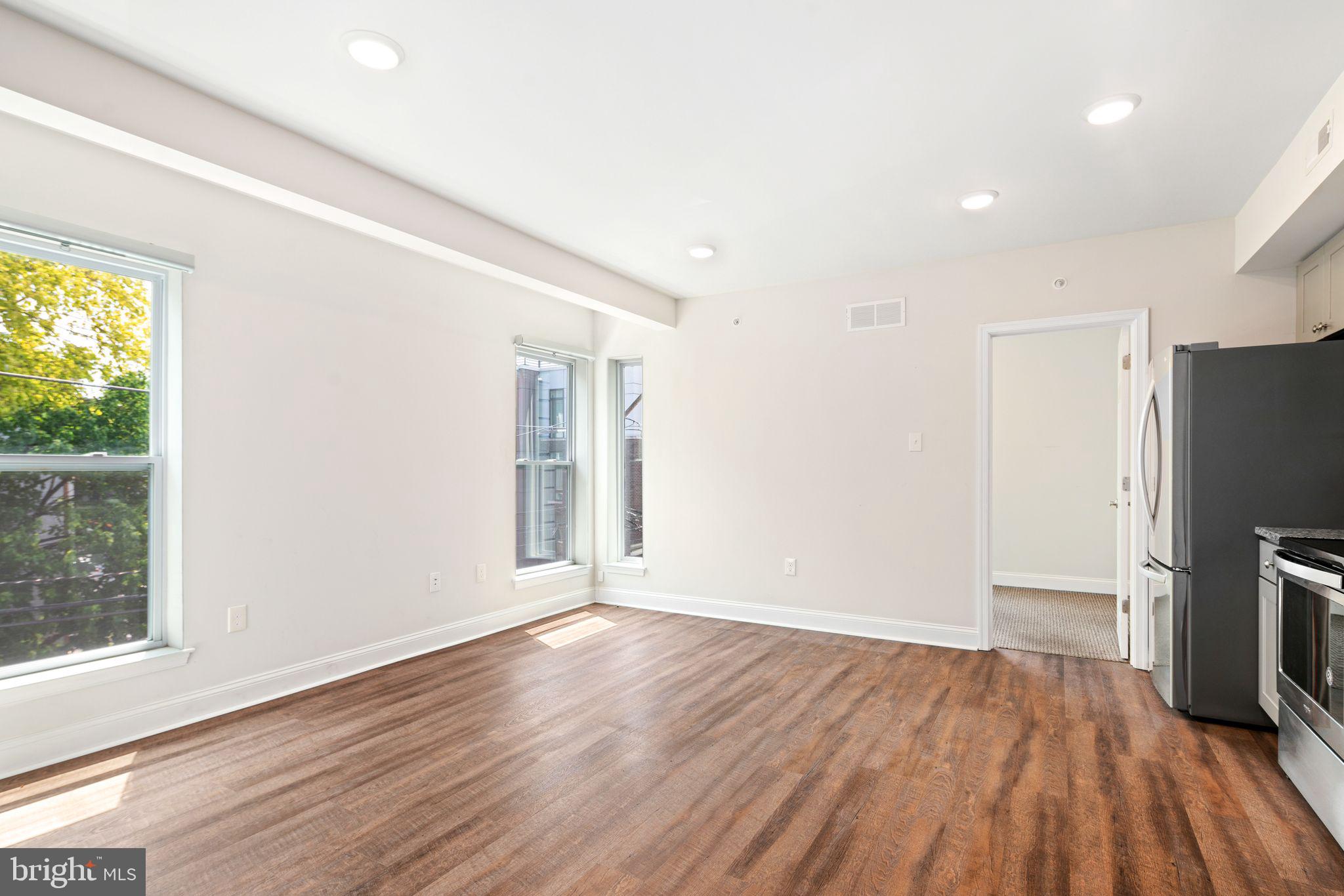 FAIRMOUNT - Residential Lease