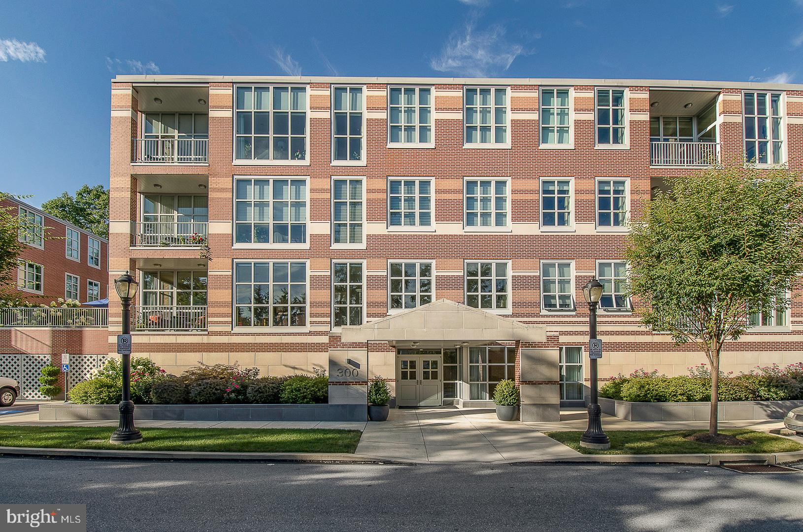 PEMBROKE NORTH - Residential