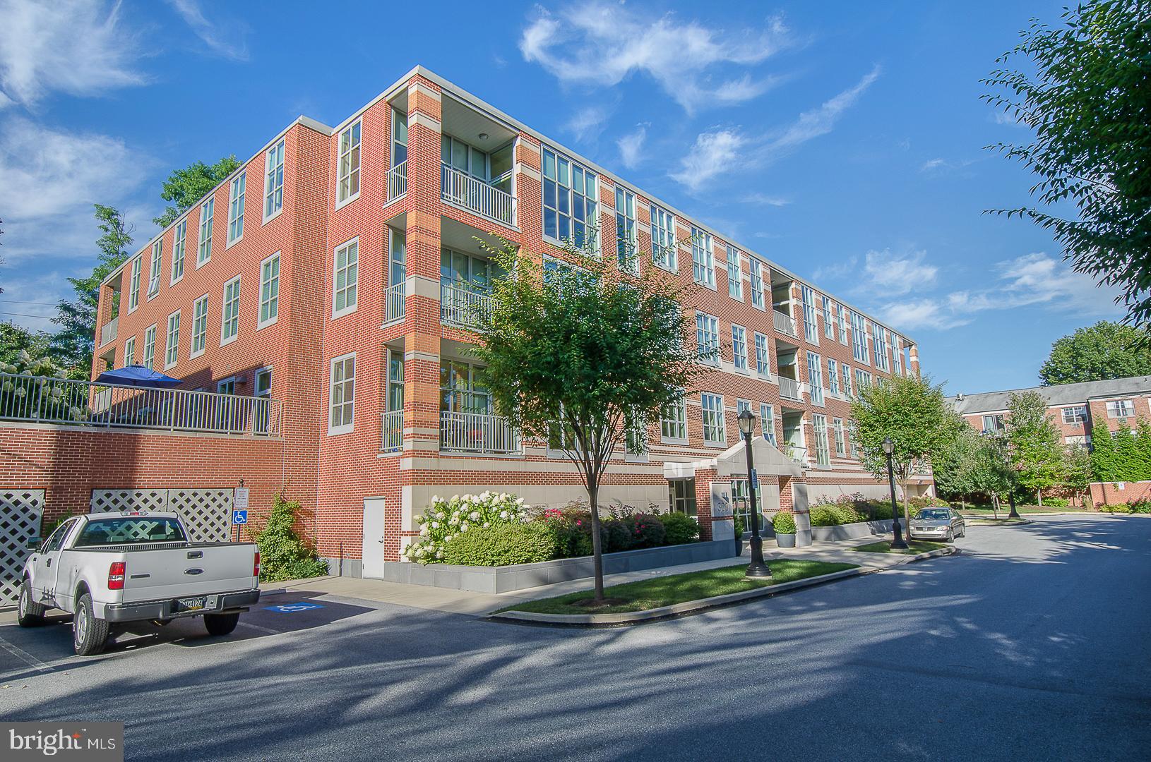 PEMBROKE NORTH - Residential