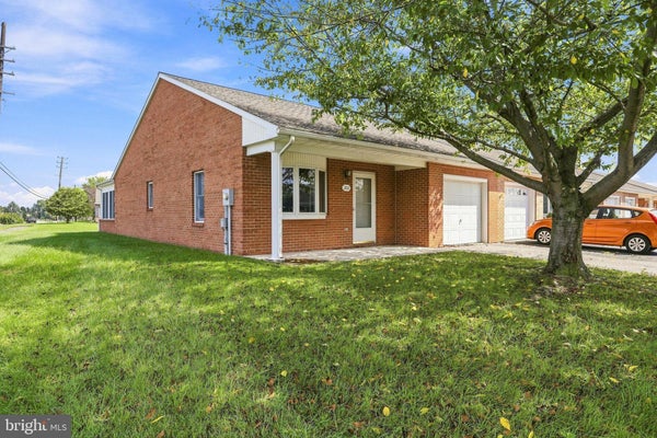 202 WINDING OAK DR, HAGERSTOWN, MD 21740 - Image ca87c0a03dfa82b380977aa4be00c2ca/855354771