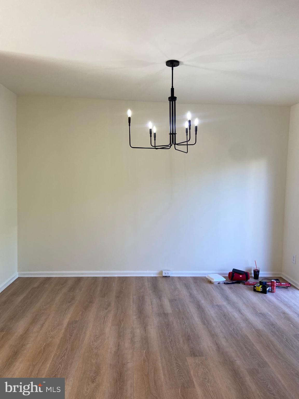 SOUTH RIDING - Residential