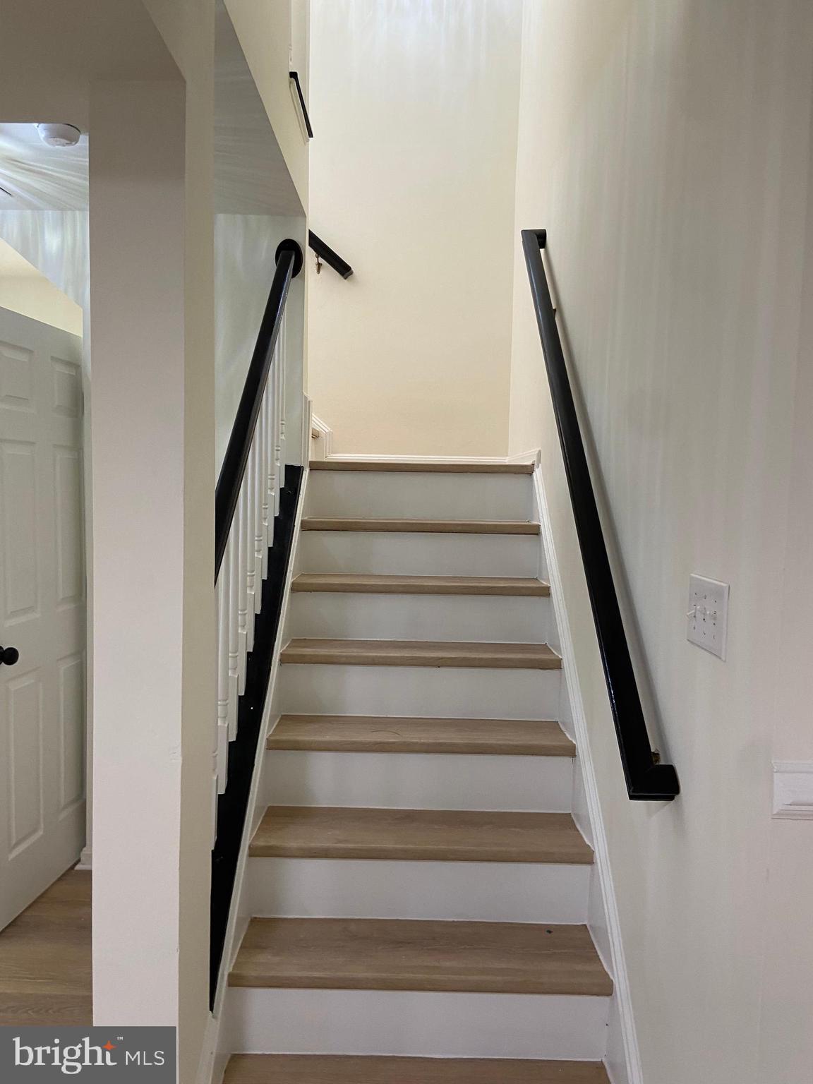 SOUTH RIDING - Residential