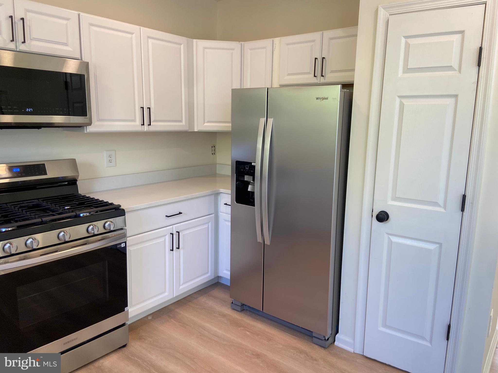 SOUTH RIDING - Residential