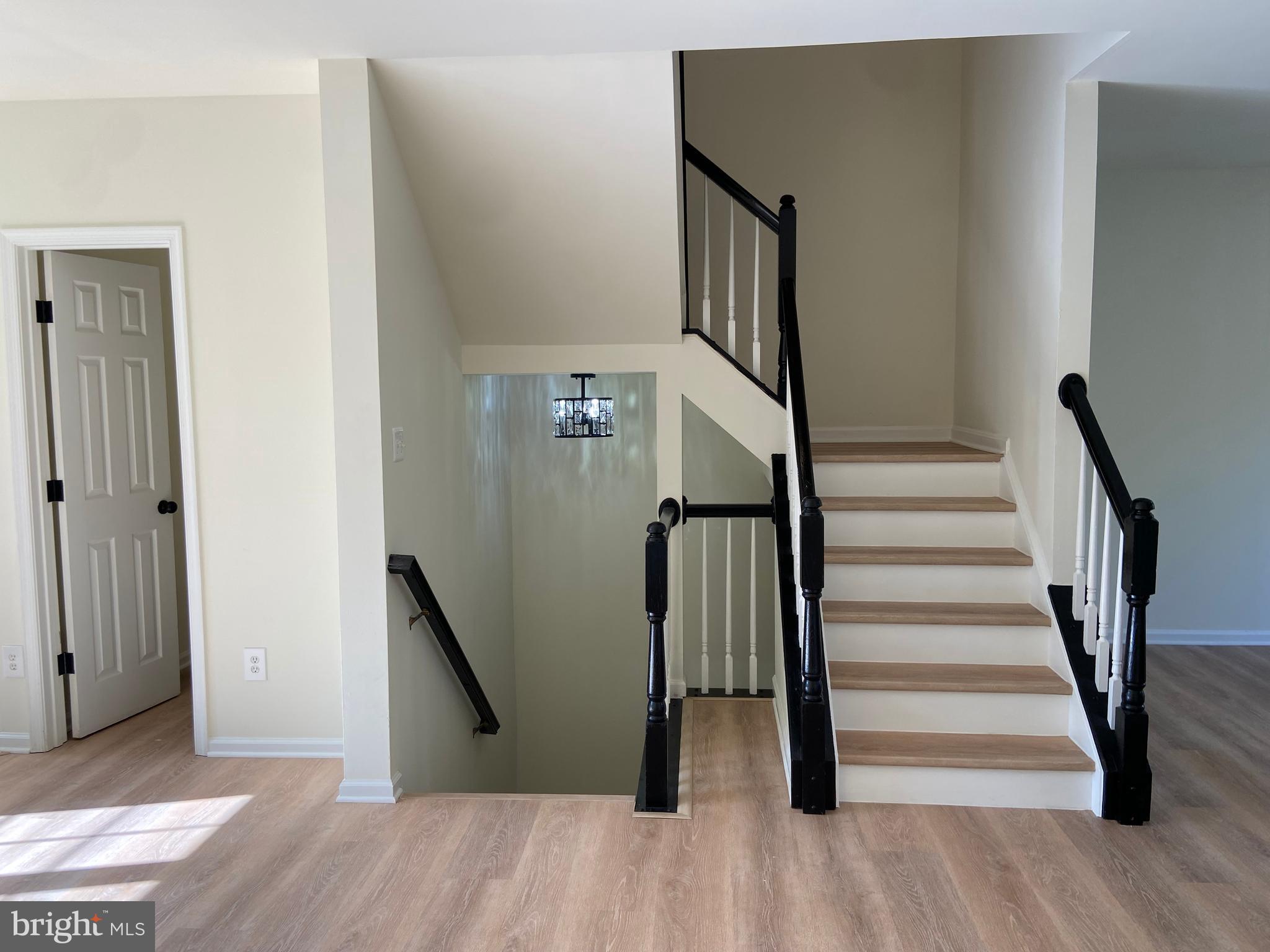SOUTH RIDING - Residential