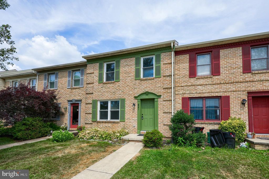 Photo of 6541 Hollow Drive, East Petersburg, PA 17520 (MLS # PALA2052828)