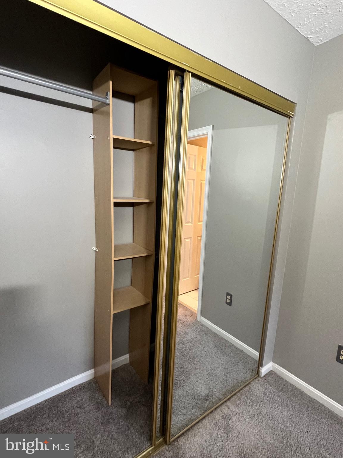 KETTERING BY THE PARK II - Residential Lease