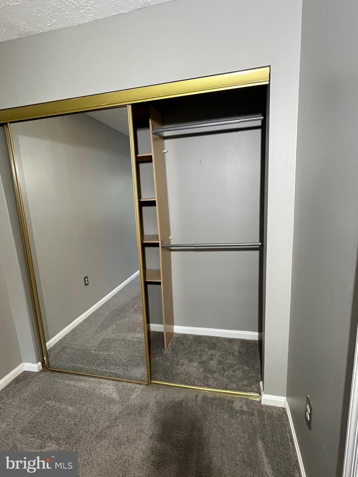 KETTERING BY THE PARK II - Residential Lease