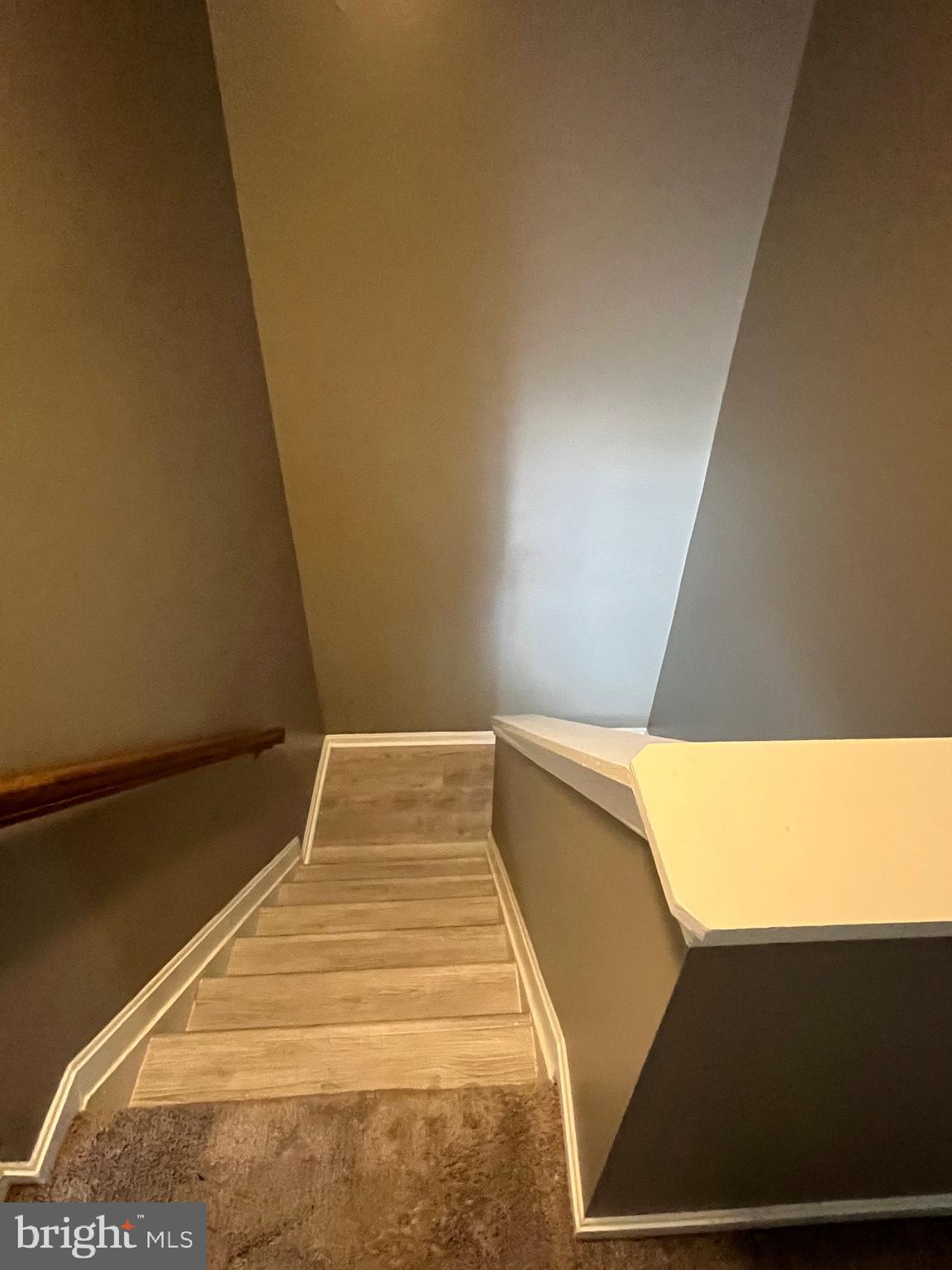 KETTERING BY THE PARK II - Residential Lease