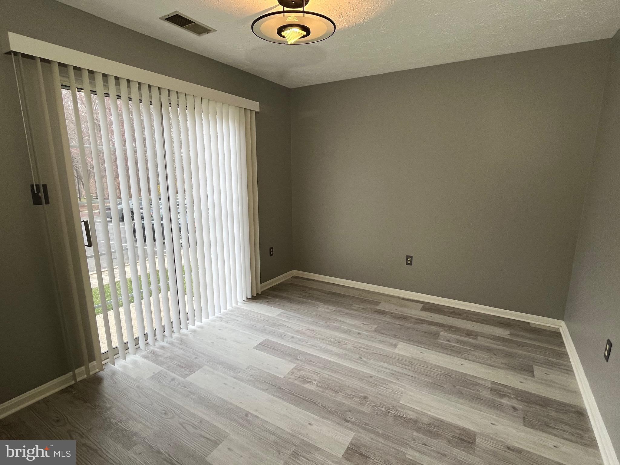 KETTERING BY THE PARK II - Residential Lease