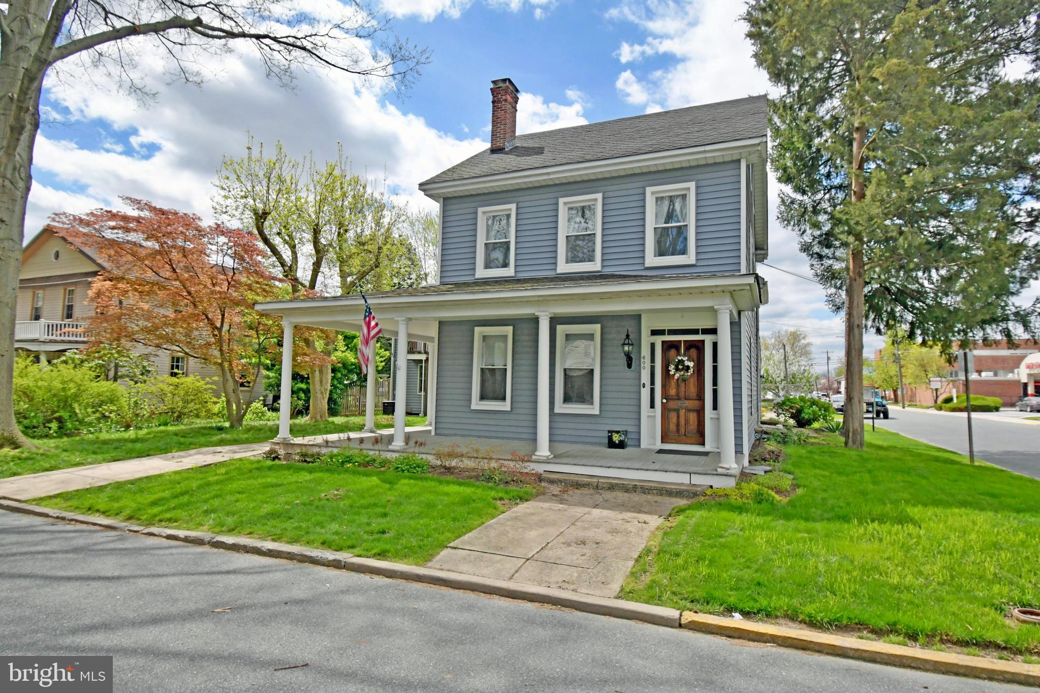 Are you looking for an affordable way to move that home office out of your Dining Room, without a long commute? This space is perfect to help with your goal! Well maintained, first floor office space. Ideal for construction management meeting space, professional engineer, Medical, Social work, Accountant, Insurance agent, property management etc. Corner location. Adjacent to the former Harford Memorial Hospital. Off street parking included. Your employees can enjoy a short stroll down the tree lined Union Ave, to Tydings Park for lunch breaks. Only 5 miles to Aberdeen Proving Grounds. Immediate Occupancy! Need more space? See MLS# MDHR2042948. Flexible lease terms.