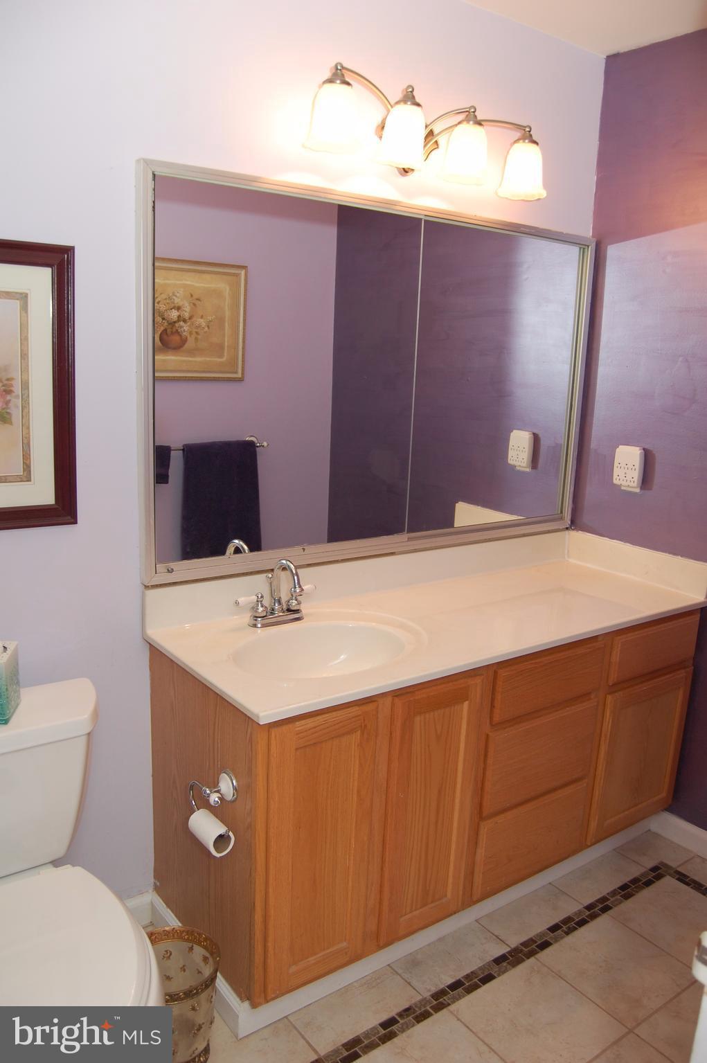 TWIN RIDGE APARTMENTS - Residential