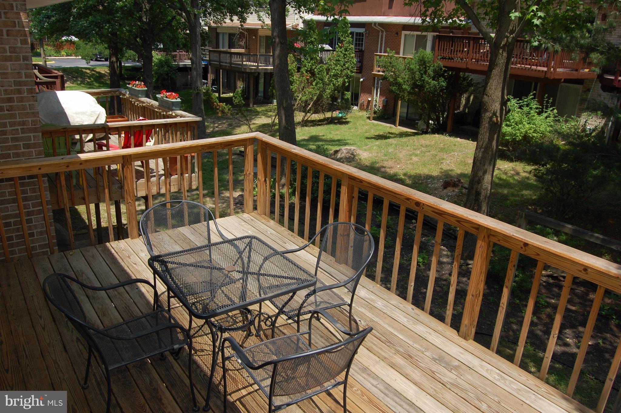 TWIN RIDGE APARTMENTS - Residential