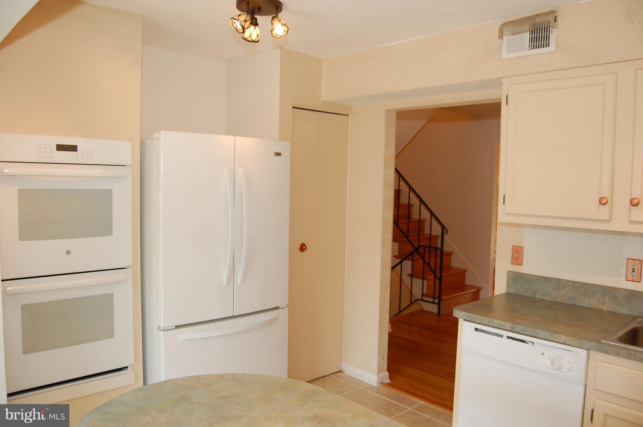 TWIN RIDGE APARTMENTS - Residential