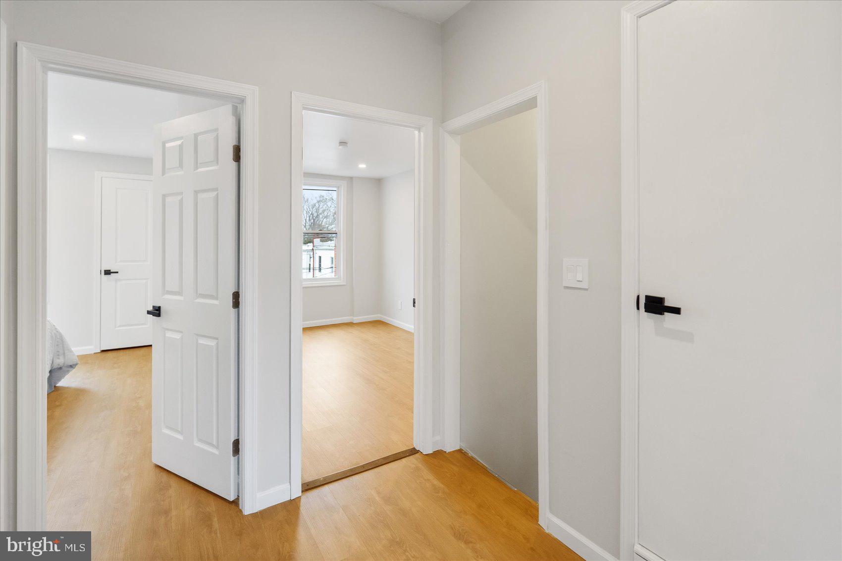 WAVERLY - Residential Lease