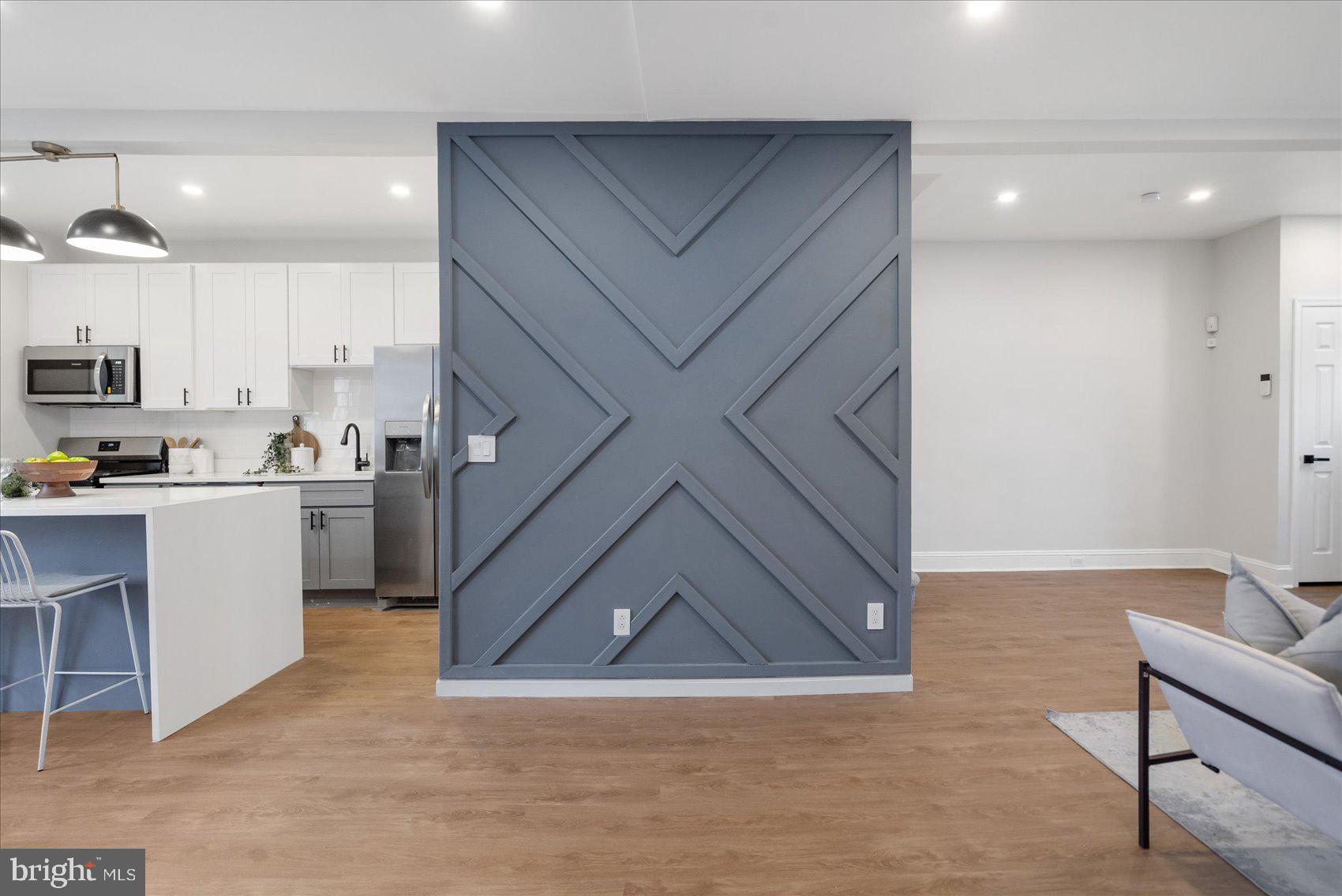 WAVERLY - Residential Lease