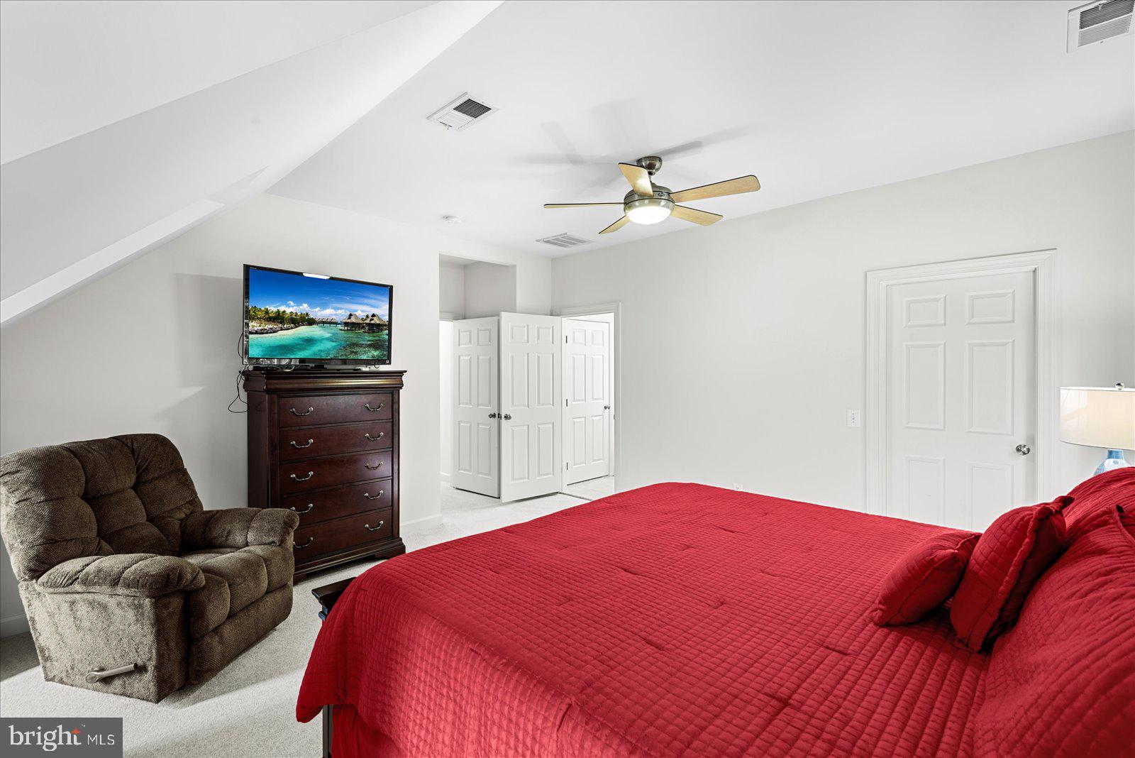 LIBERTY OAKS - Residential