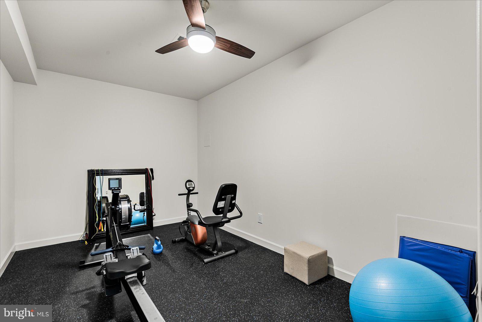 LIBERTY OAKS - Residential