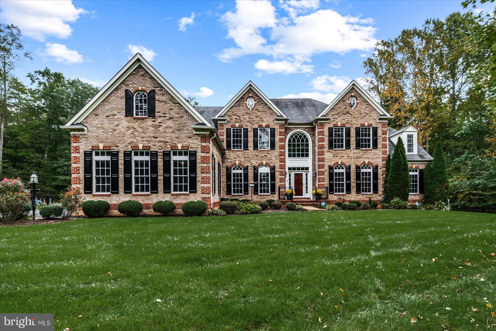 LIBERTY OAKS - Residential