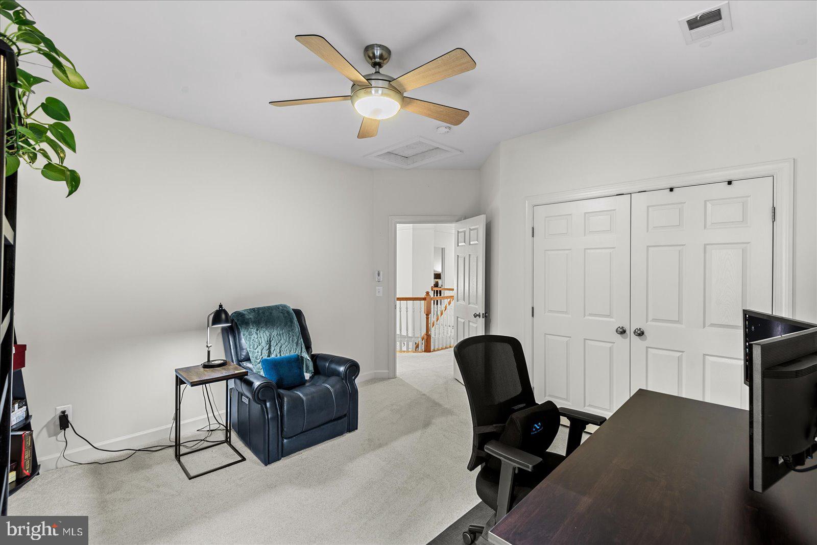 LIBERTY OAKS - Residential