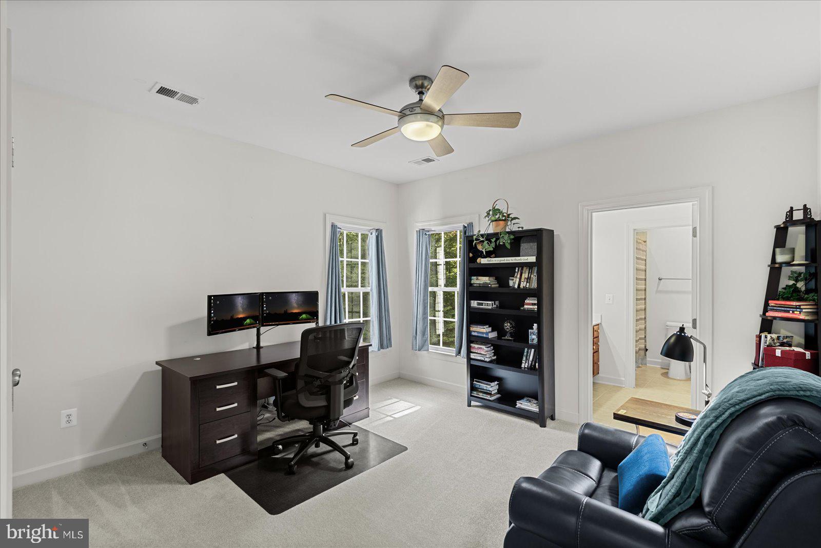 LIBERTY OAKS - Residential