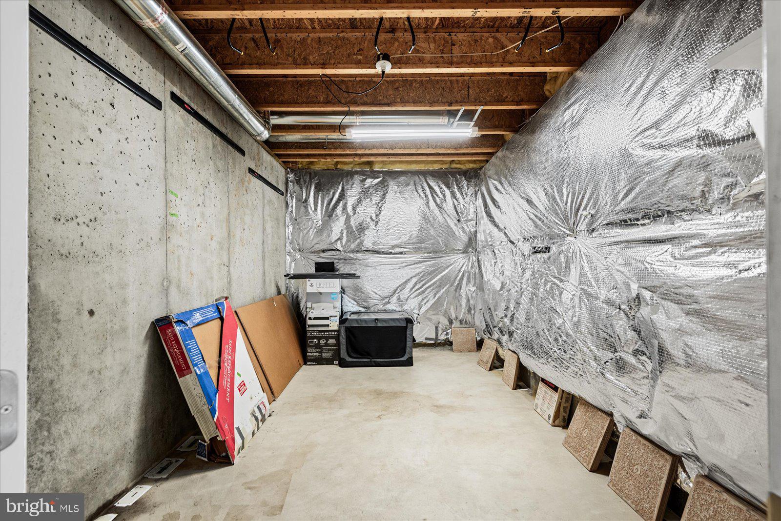 LIBERTY OAKS - Residential