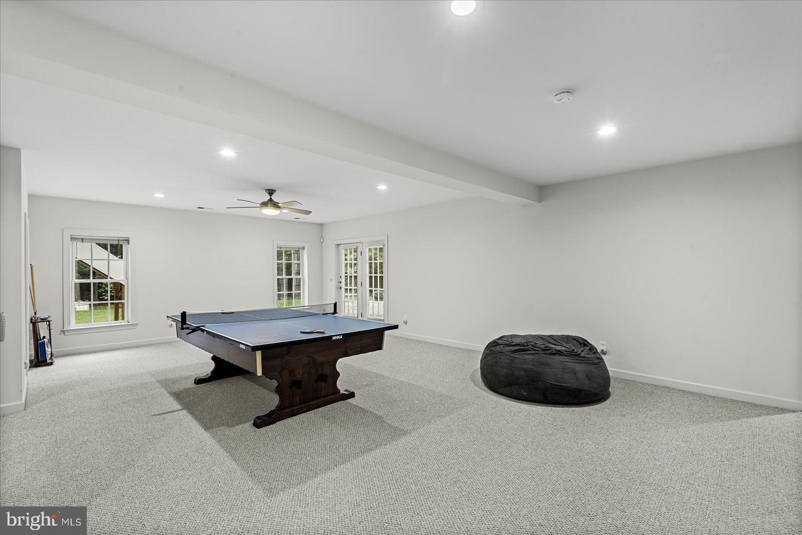 LIBERTY OAKS - Residential