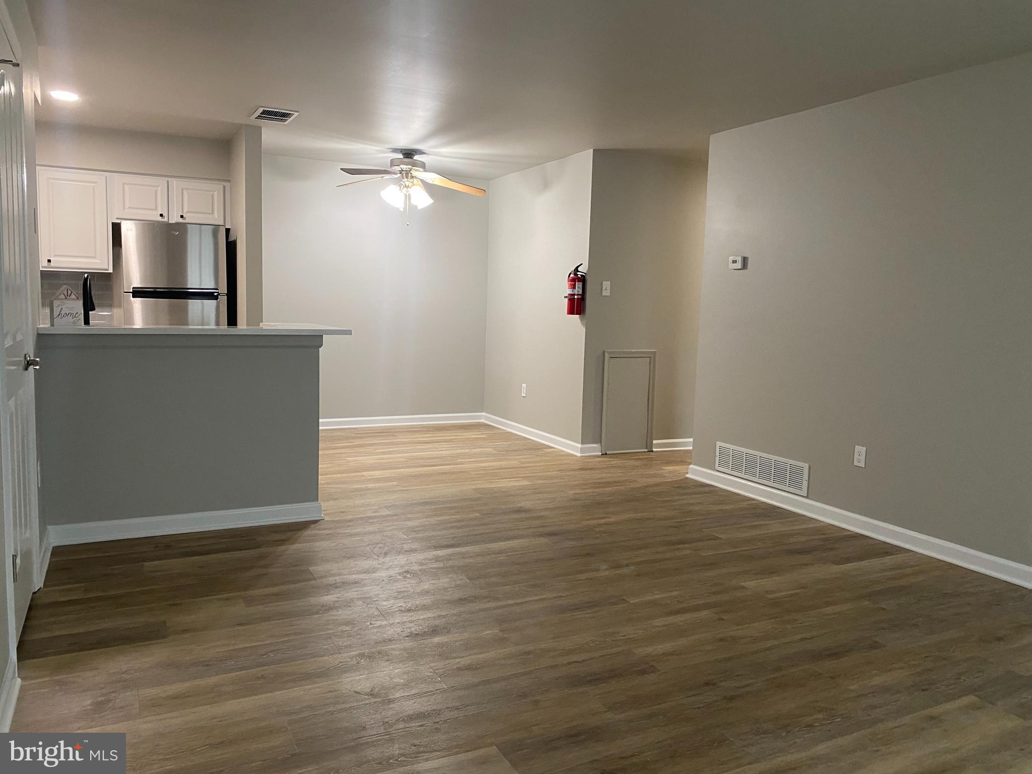 MONTGOMERY BROOKE - Residential Lease