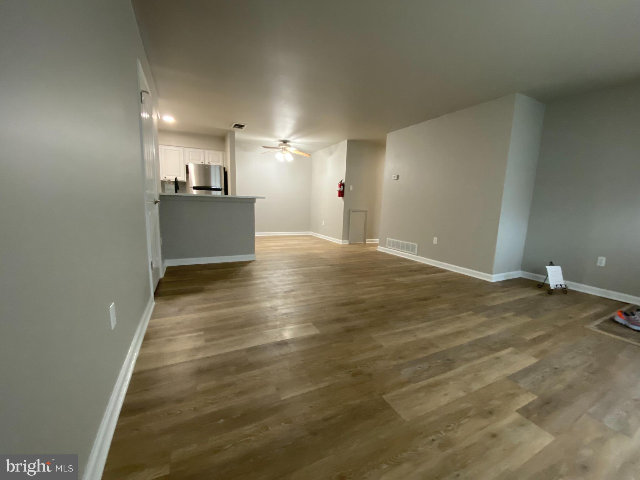 MONTGOMERY BROOKE - Residential Lease