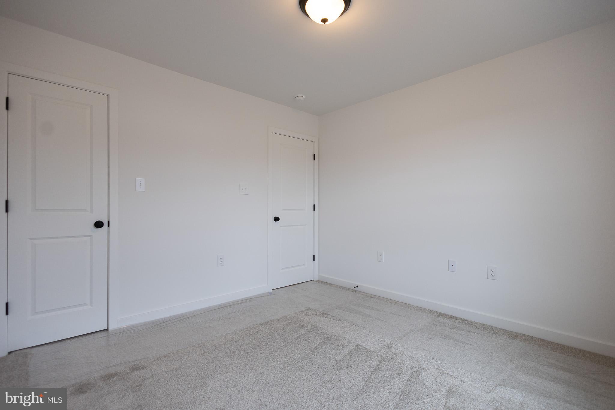 BRIDLE CREEK - Residential