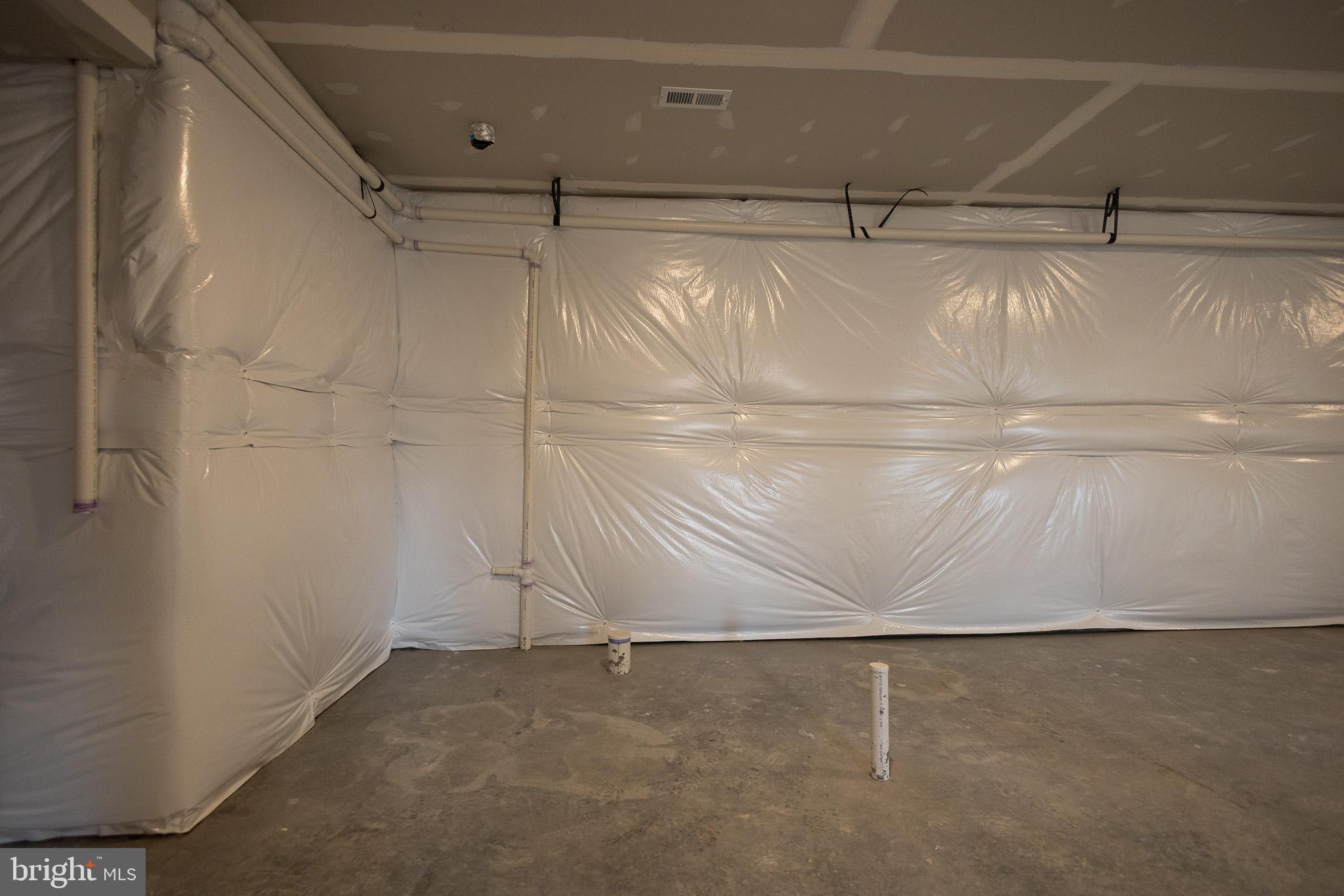 BRIDLE CREEK - Residential