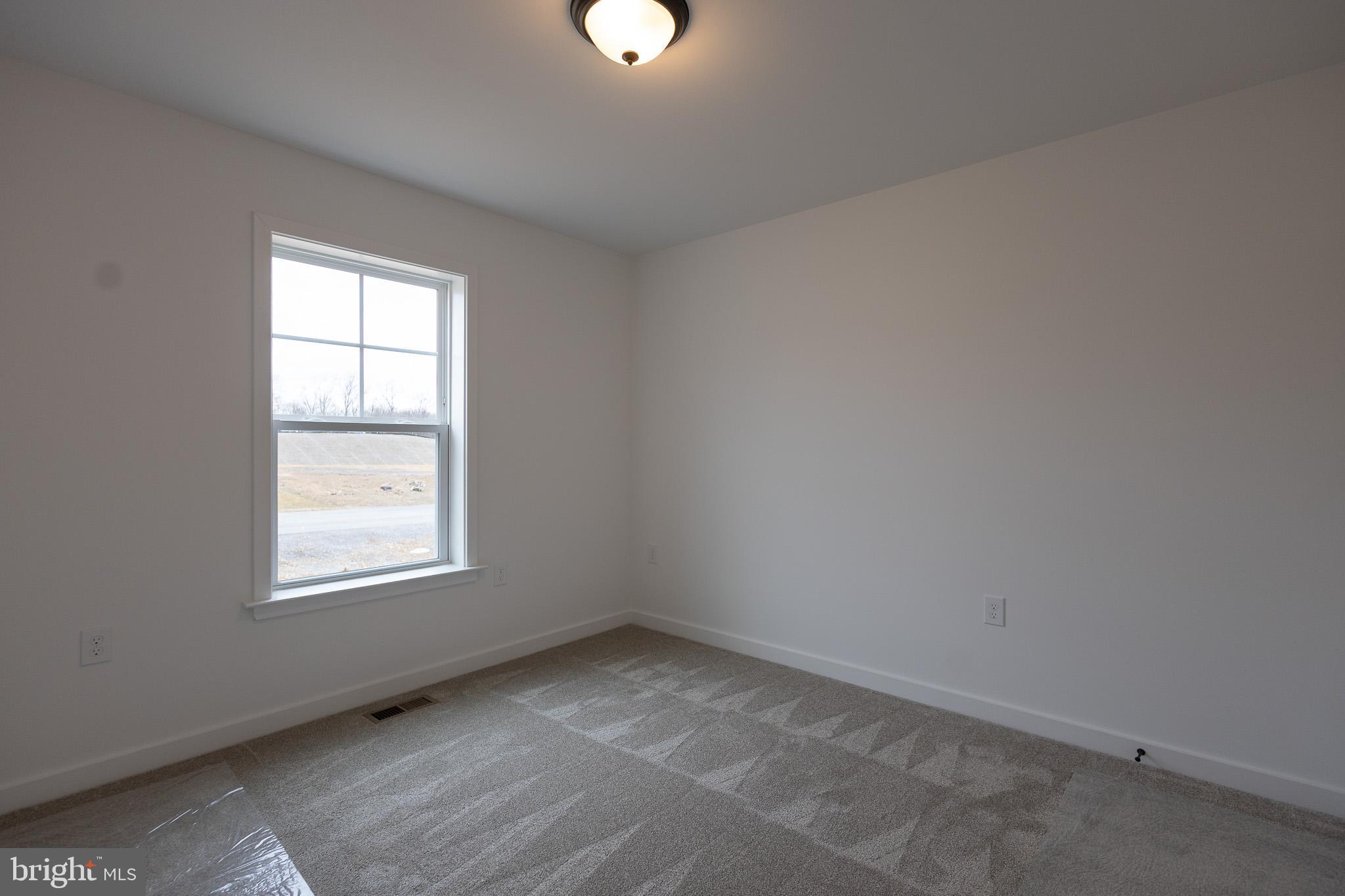 BRIDLE CREEK - Residential