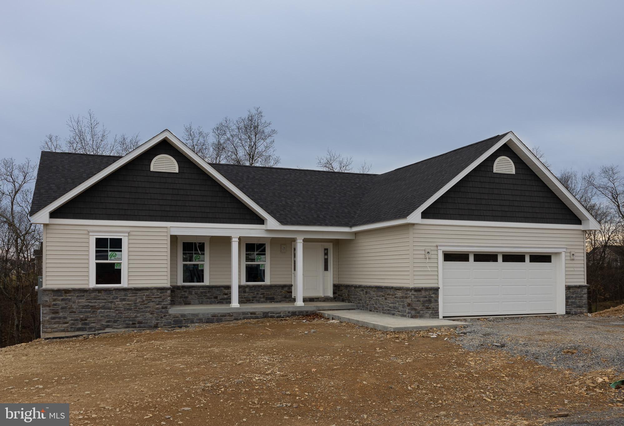 BRIDLE CREEK - Residential