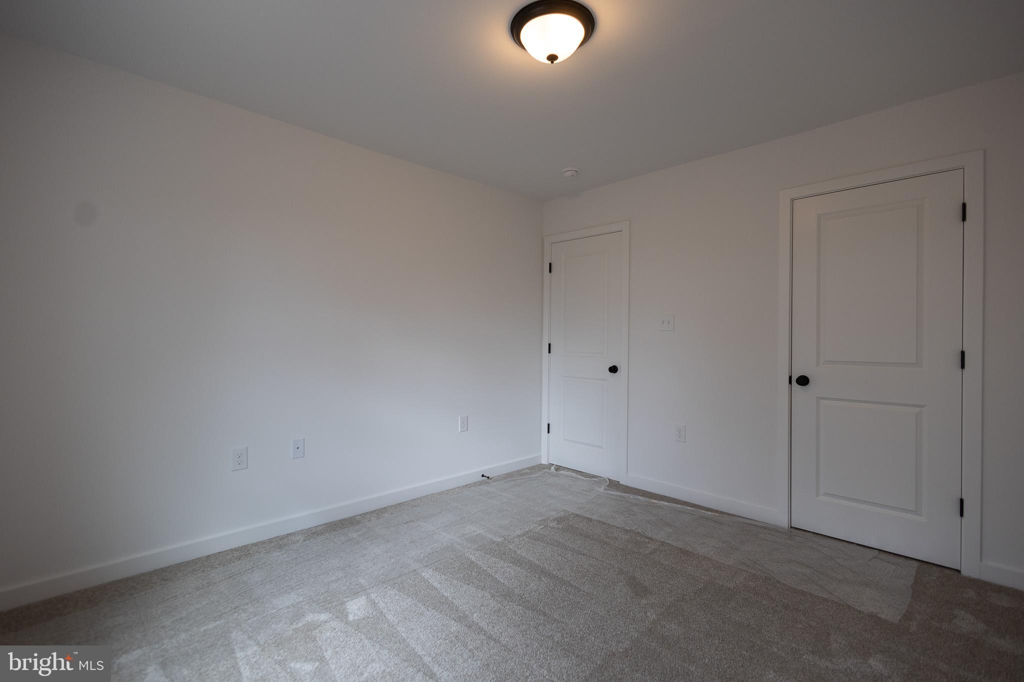 BRIDLE CREEK - Residential