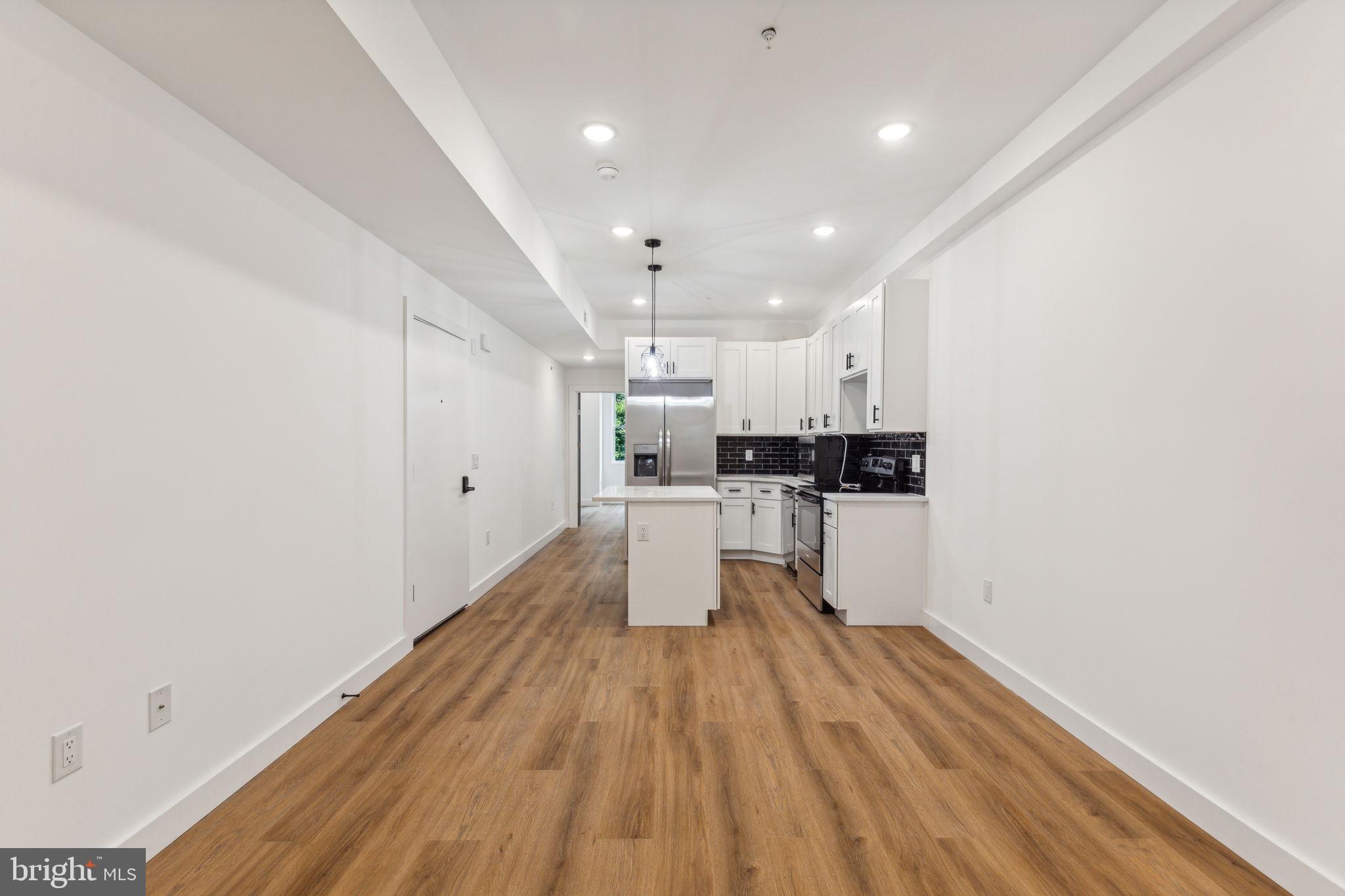 TEMPLE UNIVERSITY - Residential Lease