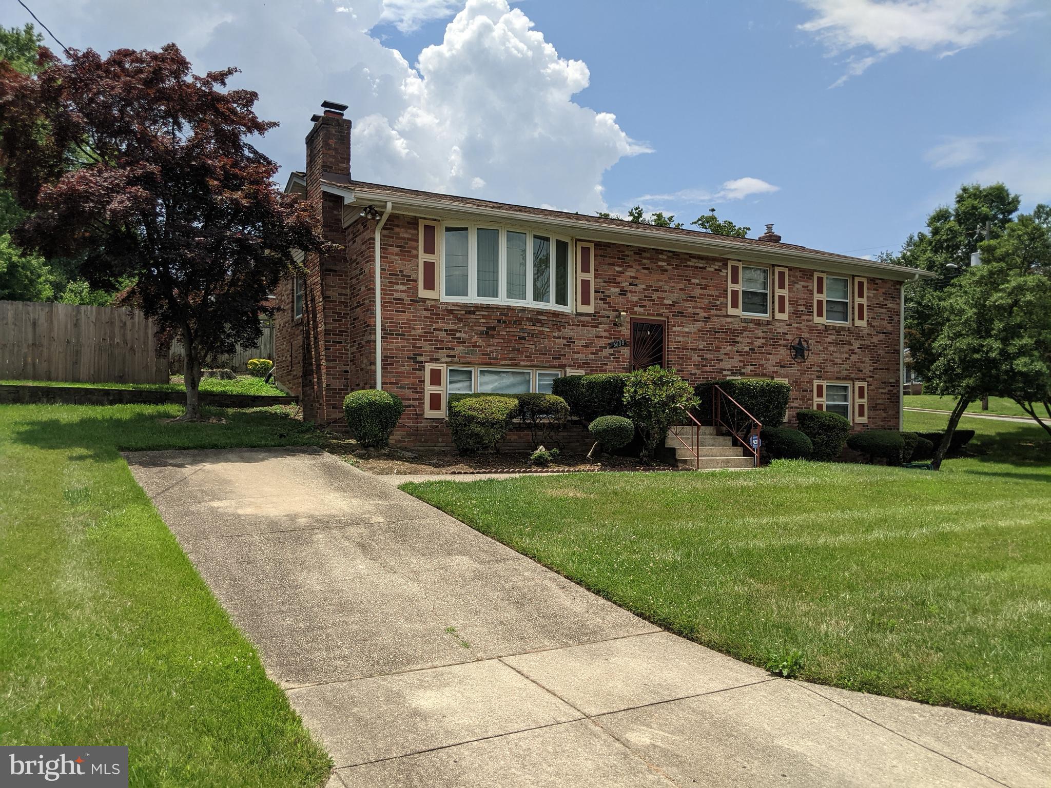 WOODBERRY FOREST - Residential Lease