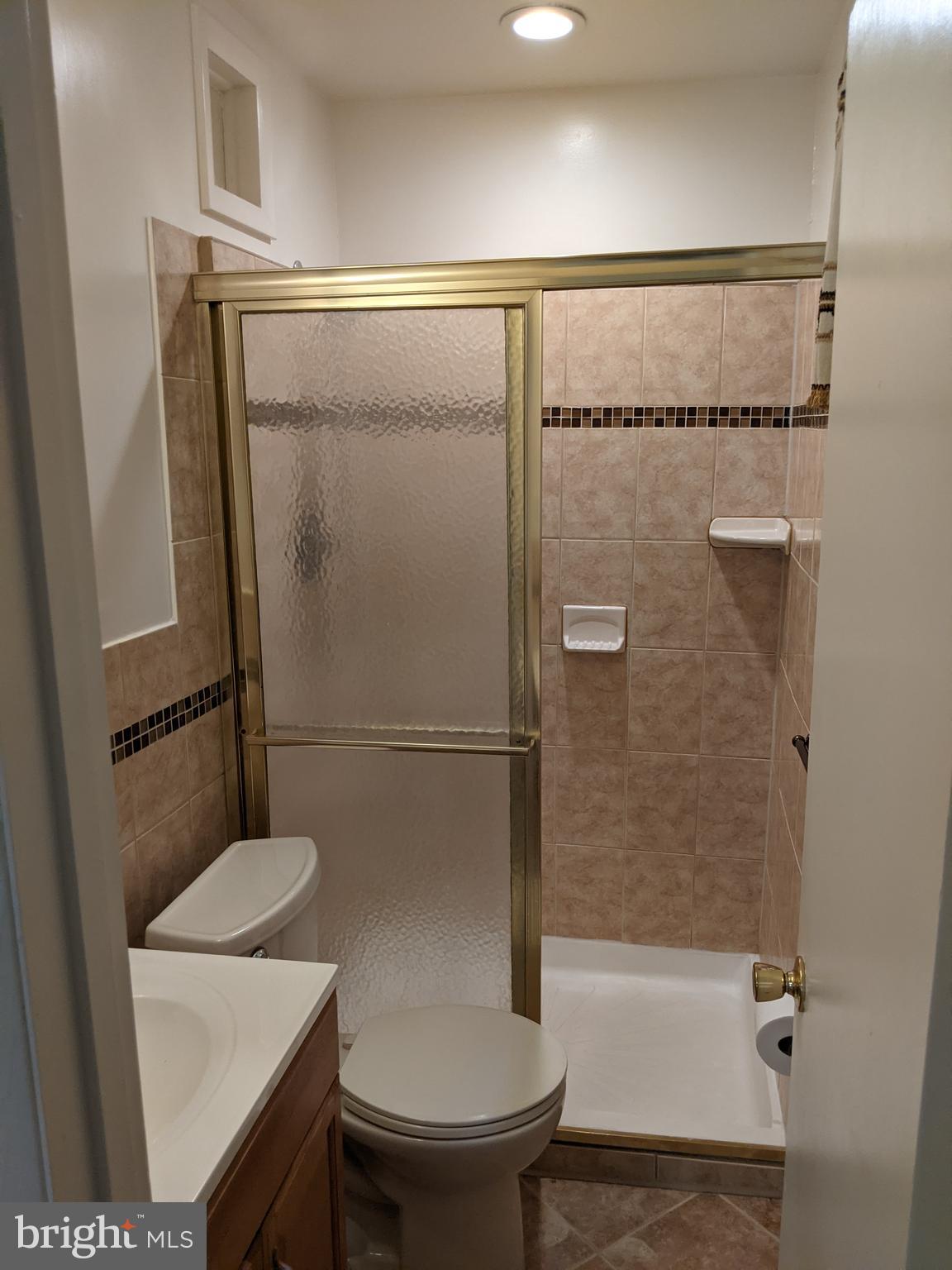 WOODBERRY FOREST - Residential Lease