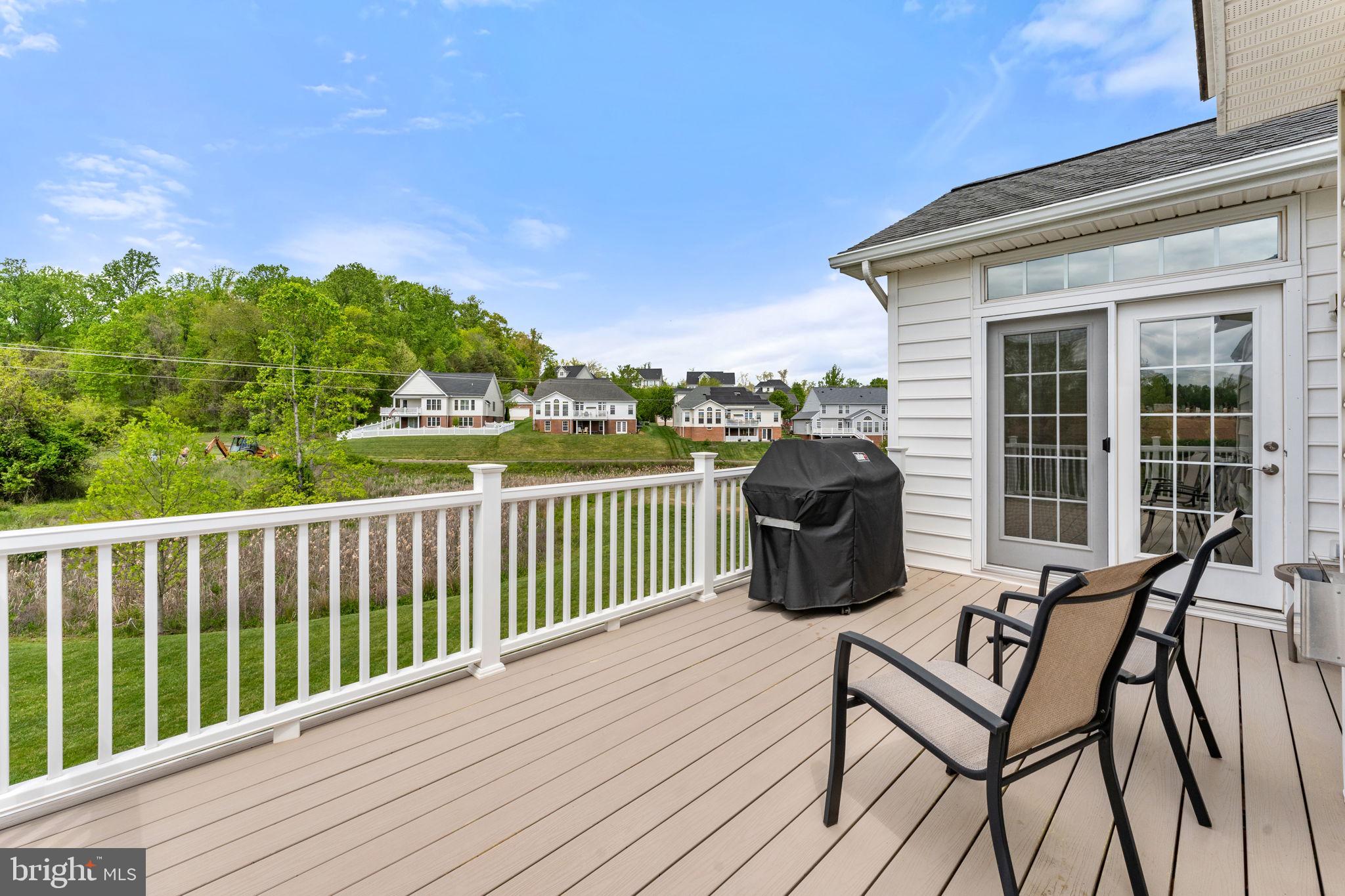 COUNTRY CLUB ESTATES - Residential