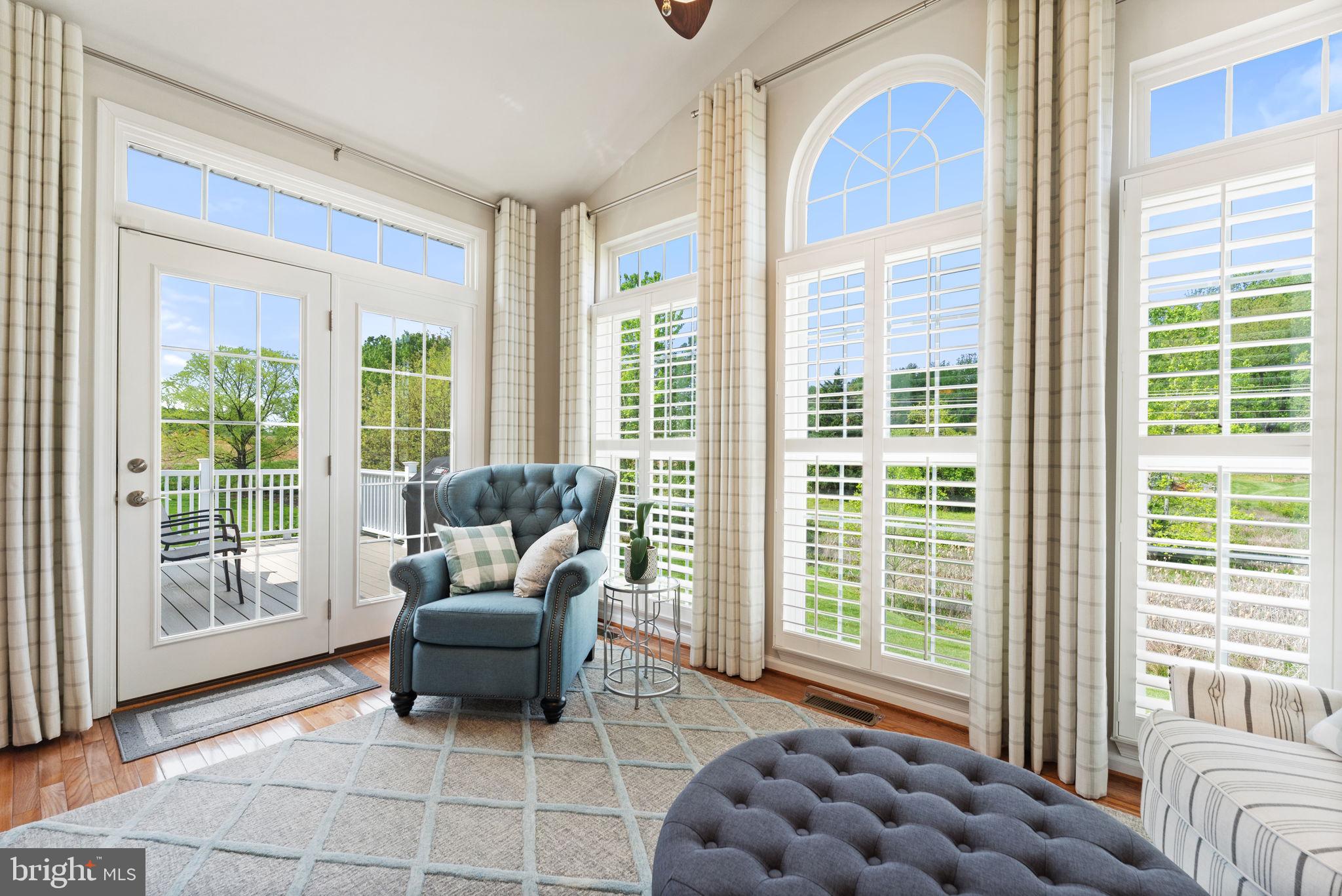 COUNTRY CLUB ESTATES - Residential