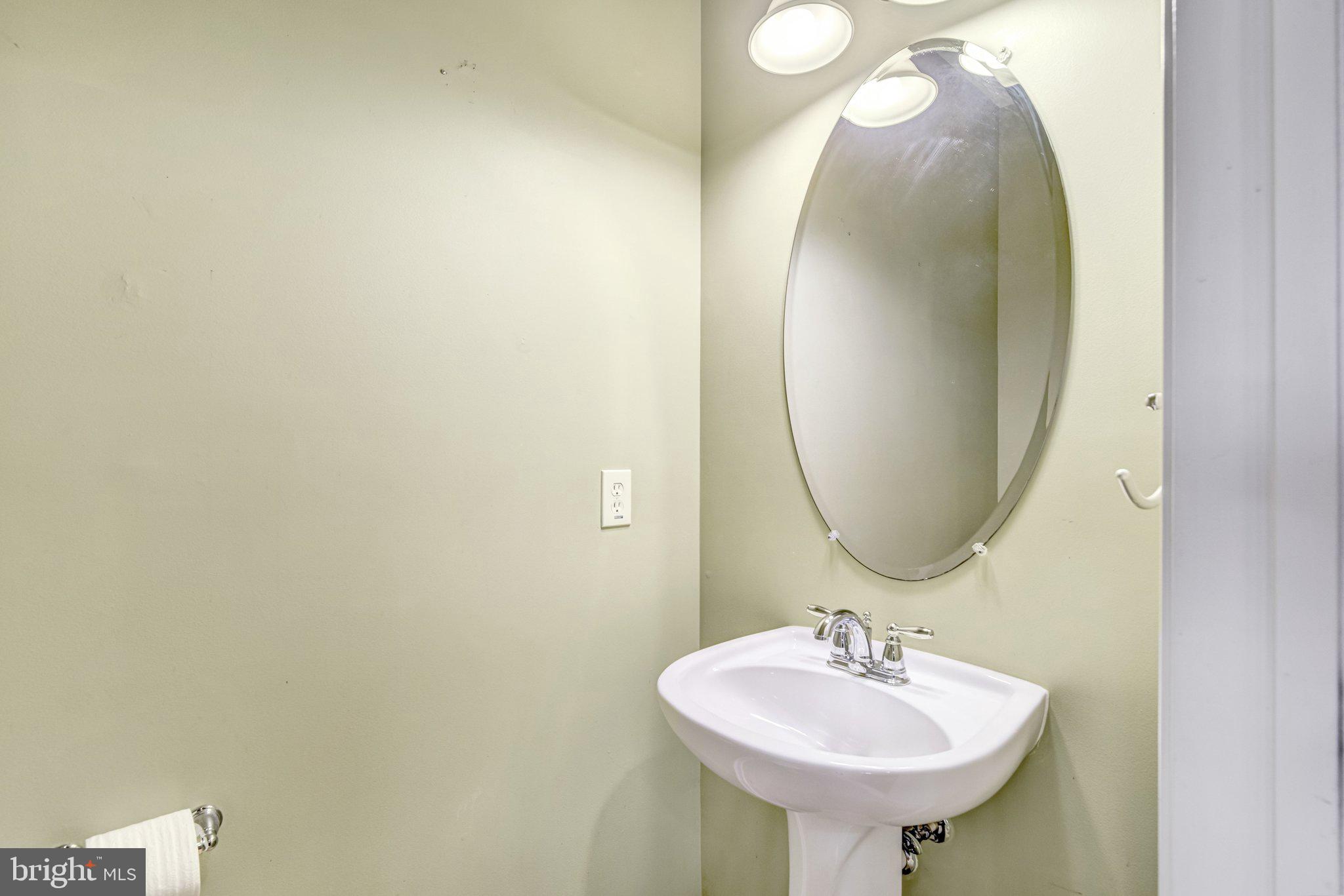 RESIDENCES AT BRAMBLETON - Residential