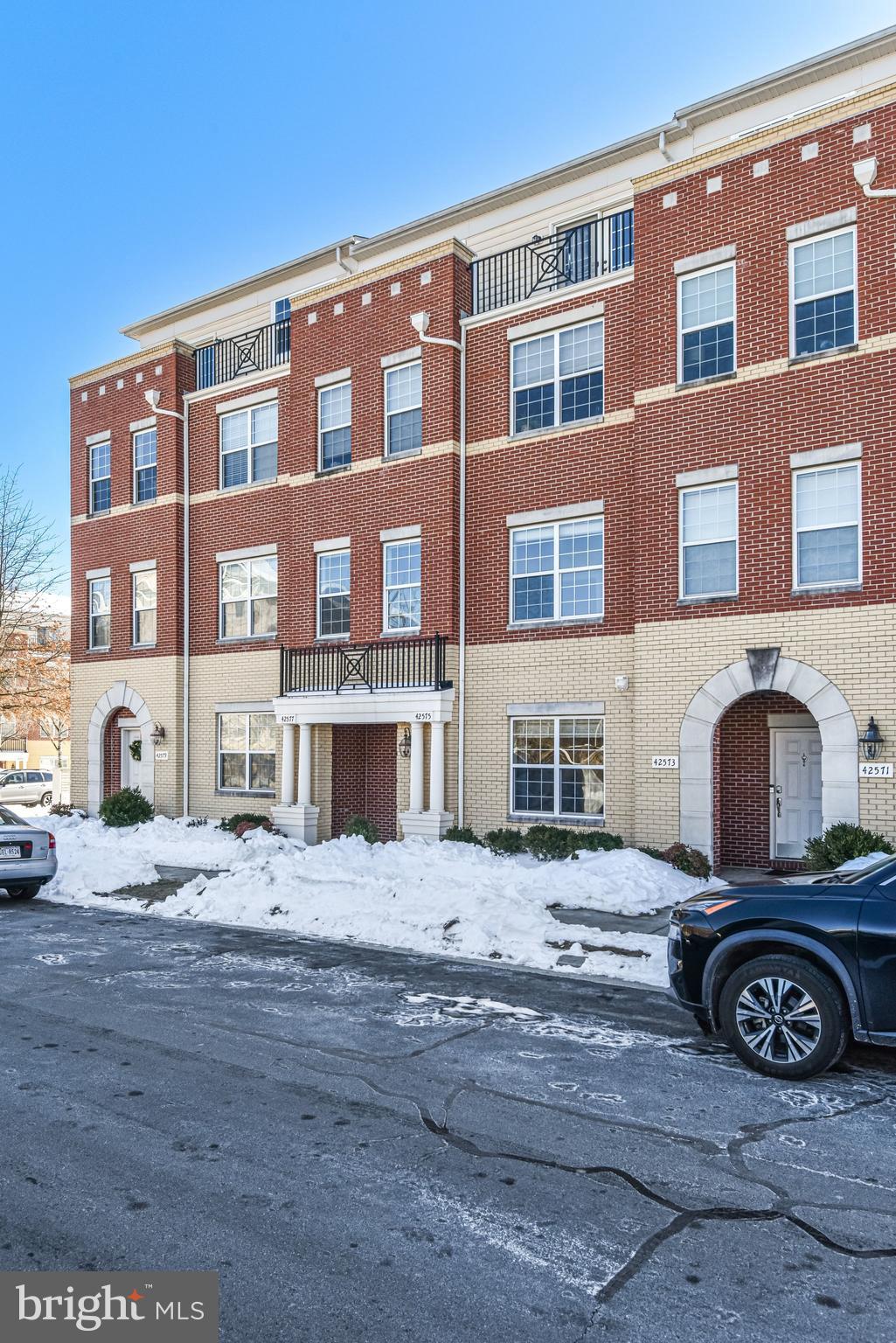 RESIDENCES AT BRAMBLETON - Residential