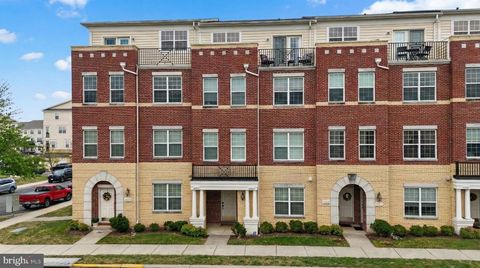 Property photo of 42575 highgate ter, brambleton, VA 20148