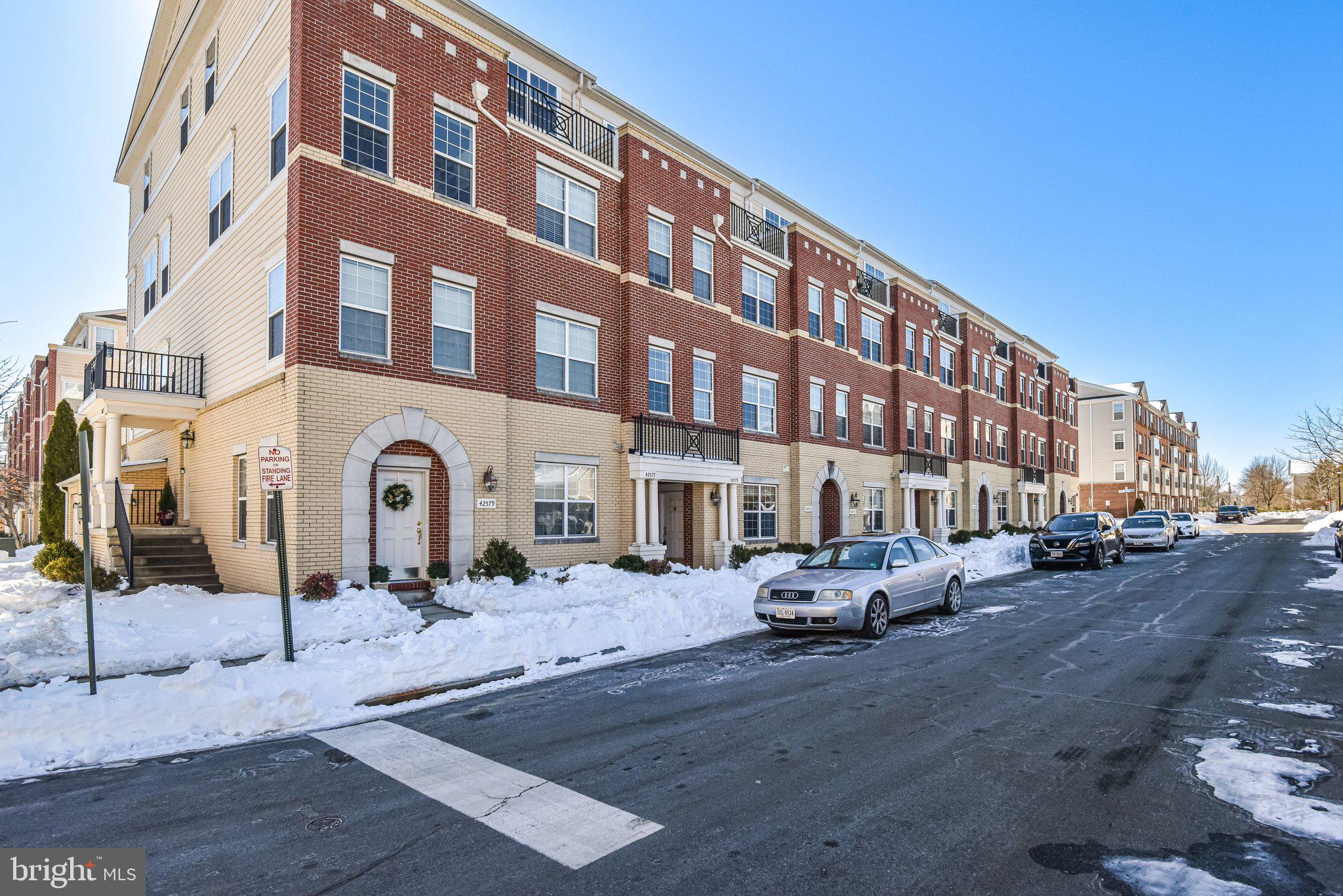 RESIDENCES AT BRAMBLETON - Residential