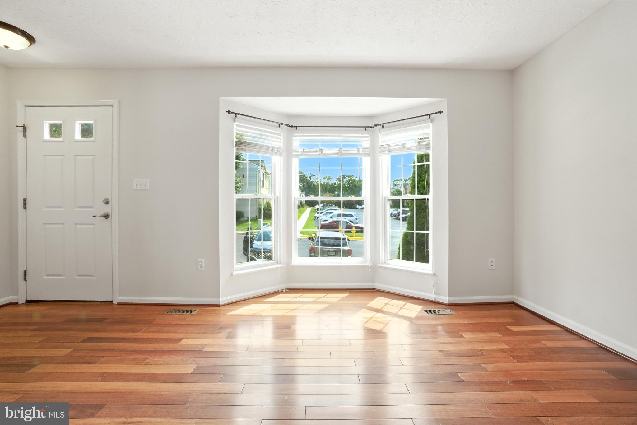 FOX CHASE - Residential