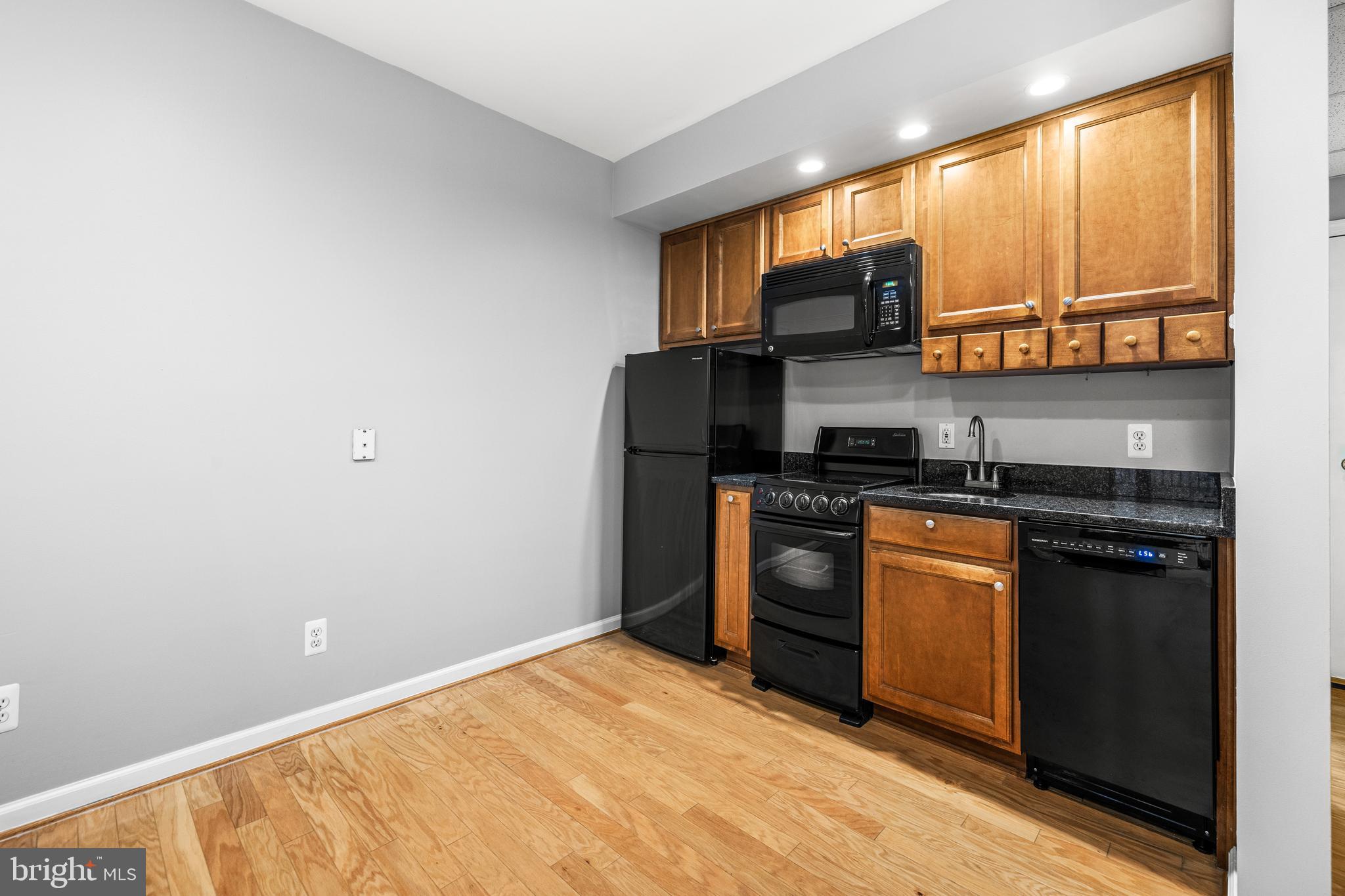 FELLS POINT HISTORIC DISTRICT - Residential