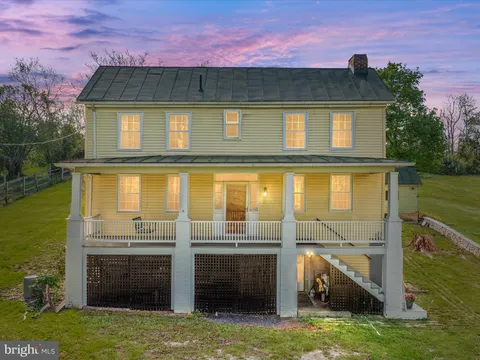 11774 Back Road, Toms Brook, VA MLS: VASH2011116