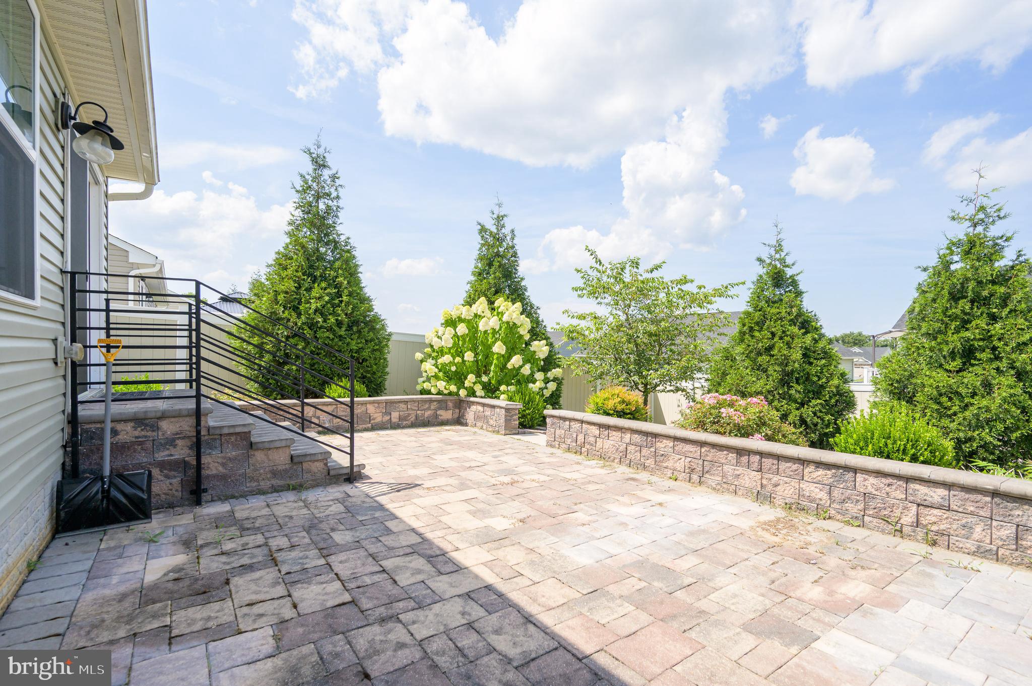 THE LAKES AT MARTINSBURG - Residential